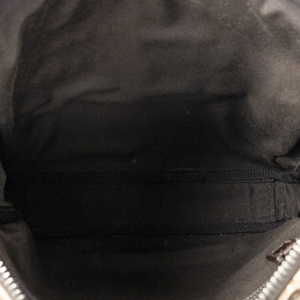 Gucci Front Pocket Messenger - Picture 9 of 10